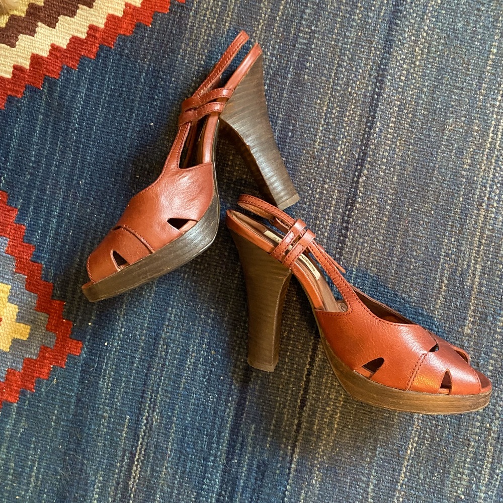Steve Madden platform sandal